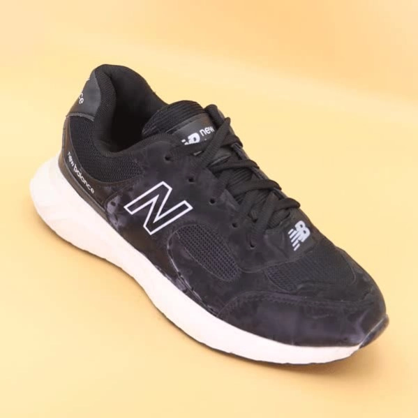 کفش اسپرت نیوبالانس