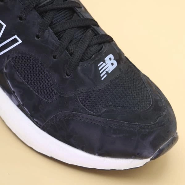 کفش اسپرت نیوبالانس