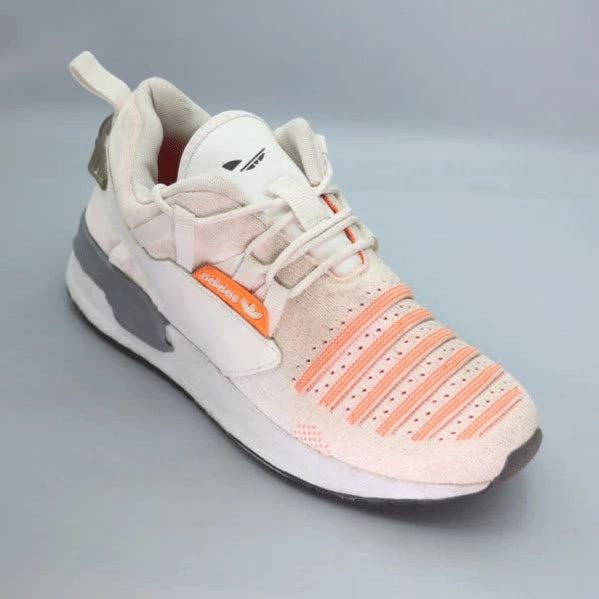 کفش اسپرت آدیداس