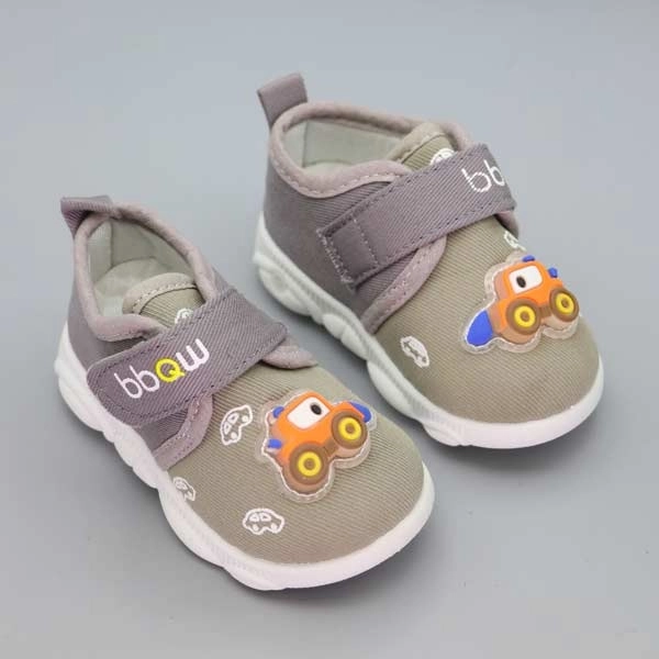 کفش بچگانه نوزادی سوتی خارجی