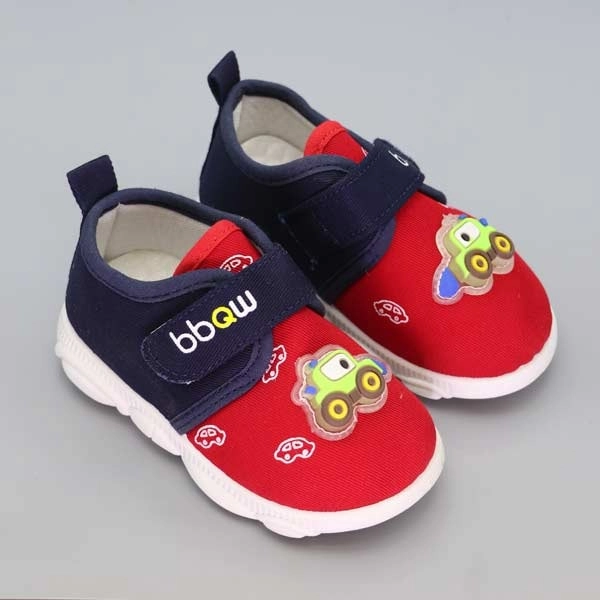 کفش بچگانه نوزادی سوتی خارجی