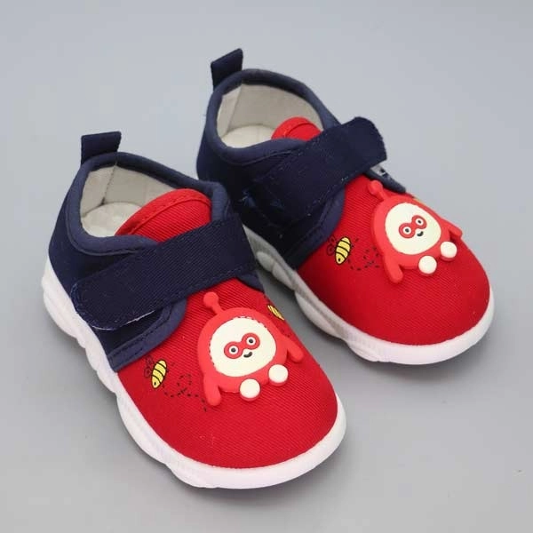 کفش بچگانه نوزادی سوتی خارجی