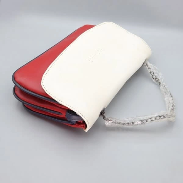 کیف دوشی زنانه تامی