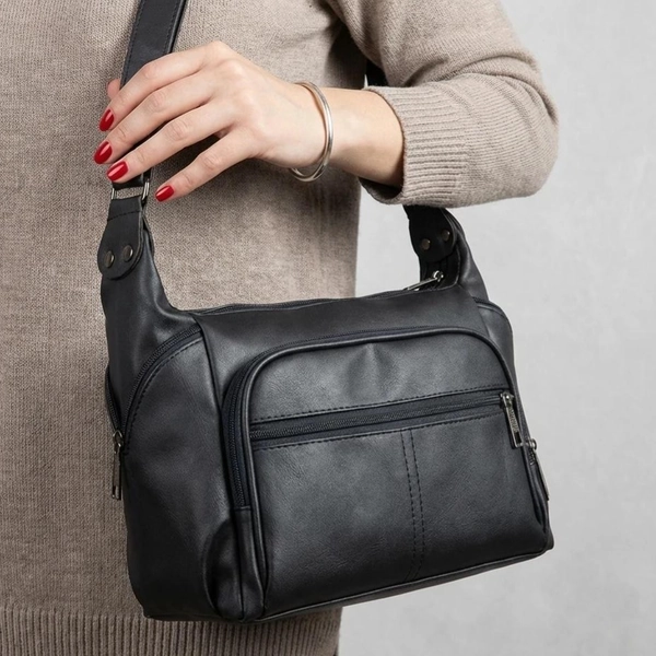 کیف دوشی چرمی زنانه شاهین