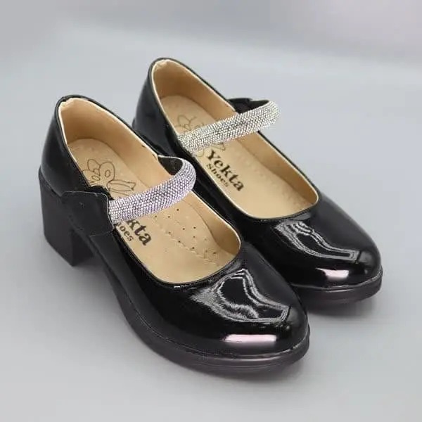 کالج عروسکی دخترانه پاشنه دار چرمی نگین دار 73 درسا