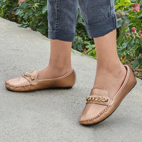 کالج فانتوف چرمی زنجیری سهیلا شاهین کالج فانتوف چرمی زنجیری سهیلا شاهین