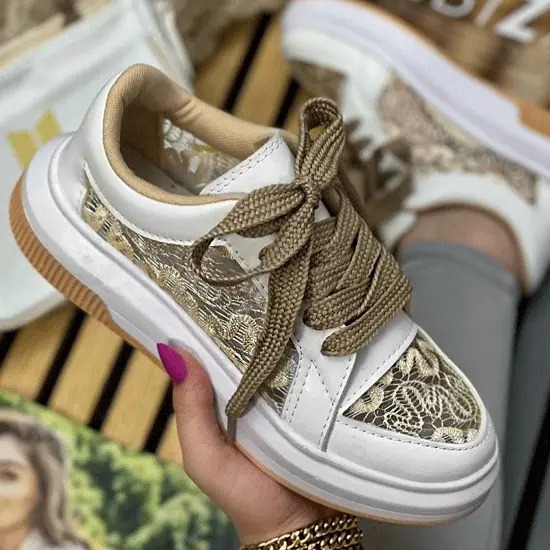 کفش ونس فانتزی بغل تور یگانه مهروز