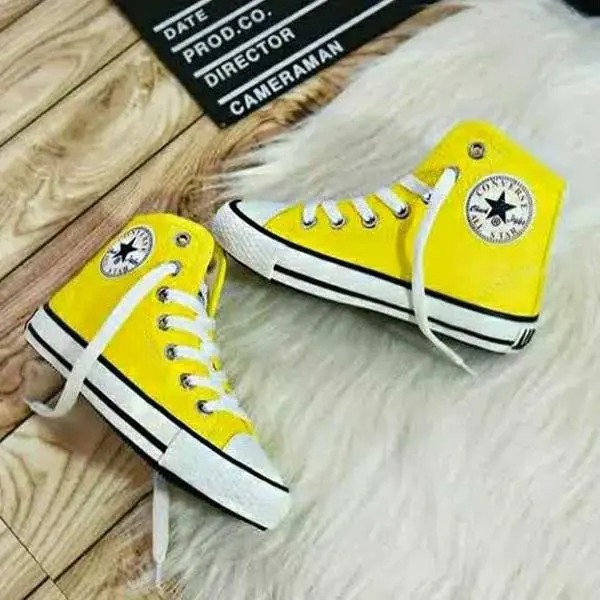 آل استار ساقدار کتان کانورس تعطیلات دوردوخت