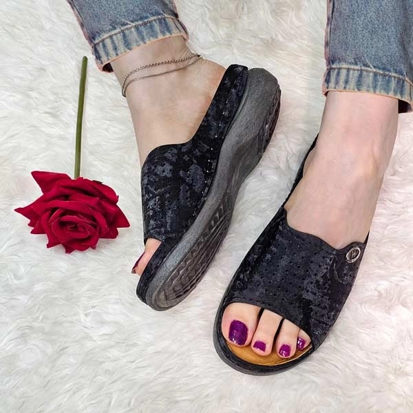 دمپایی زنانه طبی دوردوخت چرم پتینه پانی زرپای