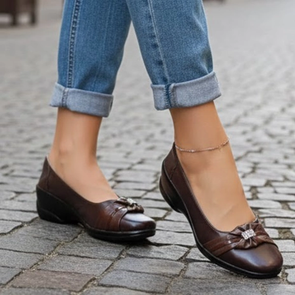 کالج طبی زنانه چرمی عشاقی 1469