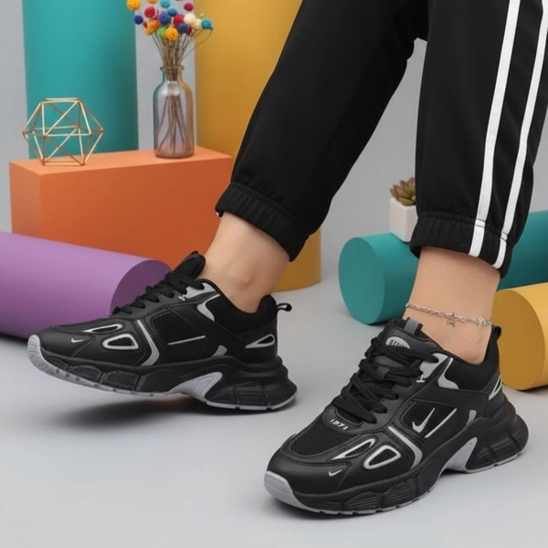 کفش اسپرت چرمی نایک 1971 کد210 آس ایران