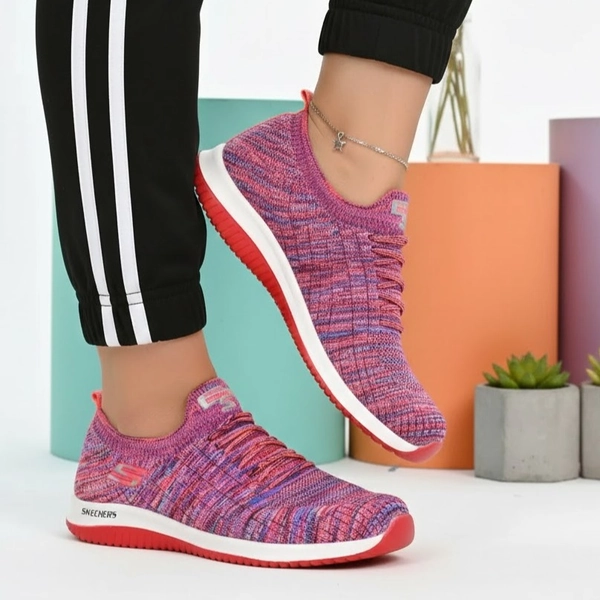 کفش پیاده روی طبی اسکیچرز یکتا پلاس