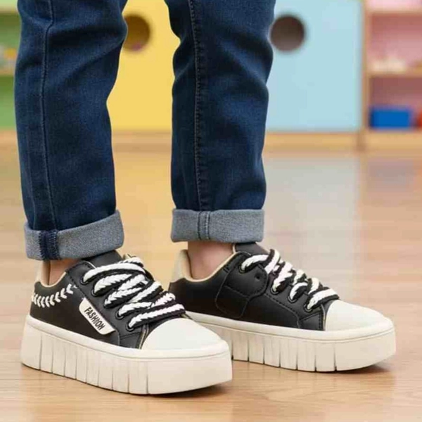 کفش ونس بچگانه فشیون 145 ایران ورزش کفش ونس بچگانه فشیون 145 ایران ورزش