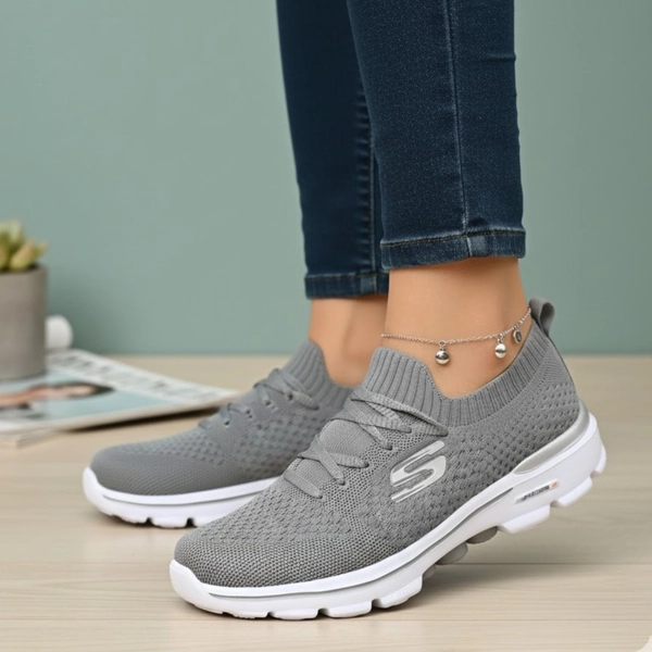 کفش پیاده روی اسکیچرز ماساژوری مارتین