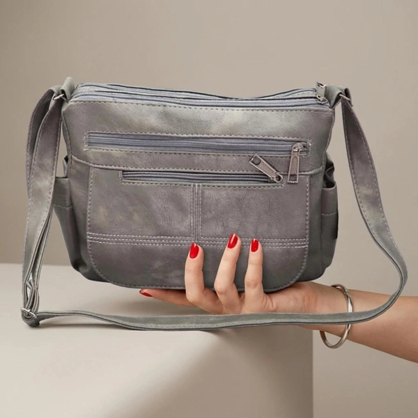 کیف دوشی چرمی زنانه درسا