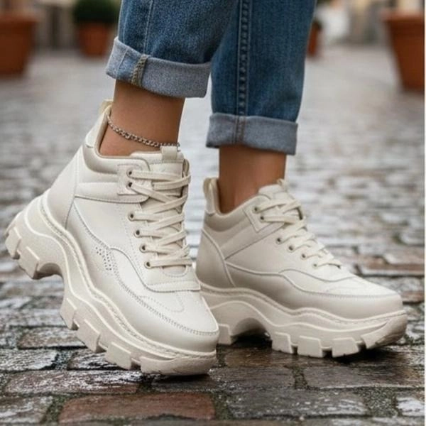 کفش ساقدار لژدار چرمی وین عشاقی دوردخت