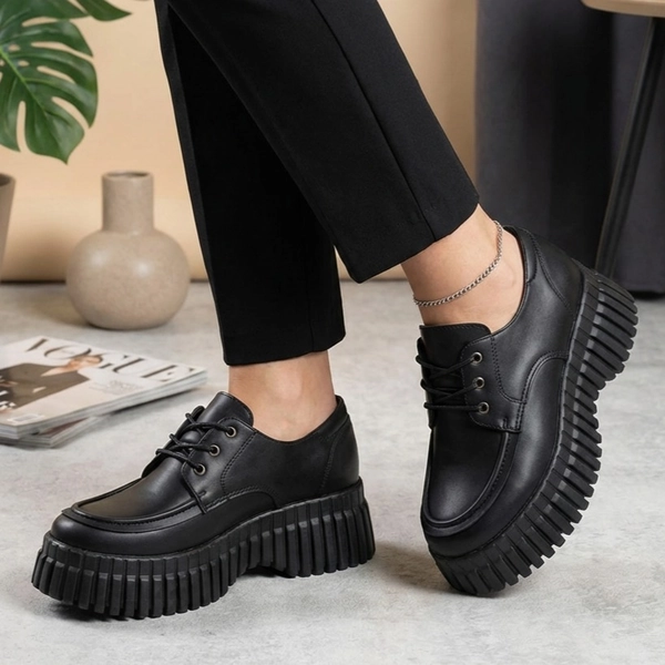 کالج زنانه اکراینی 118 کالج زنانه اکراینی 118