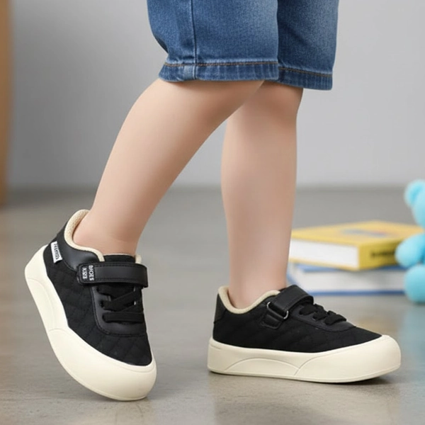 کفش بچگانه اسپرت راحتی فشن