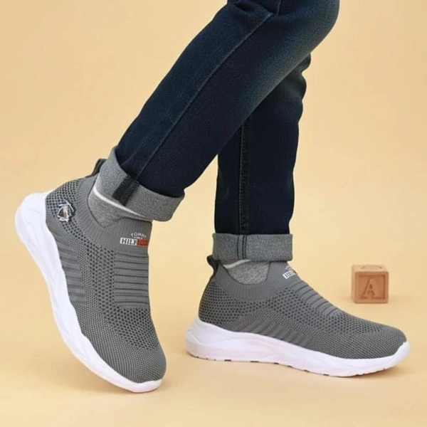 کفش راحتی بچگانه جورابی تامی 134 کویر