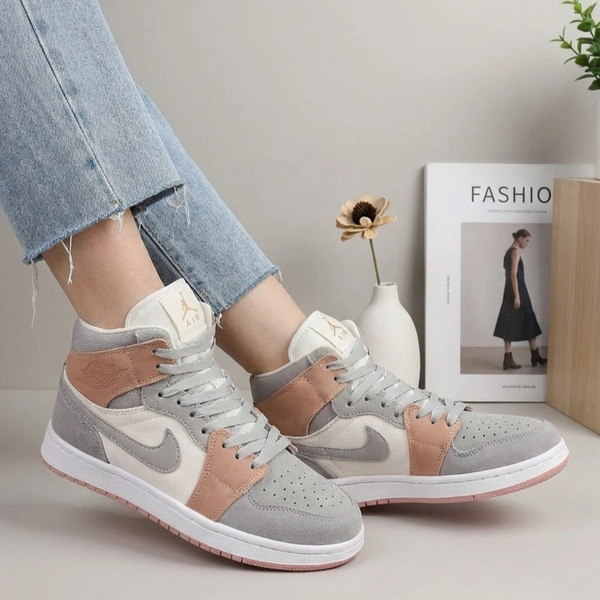 کفش جردن ایر نایک ساقدار هفت رنگ چرمی ماموت