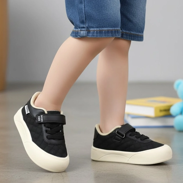 کفش بچگانه اسپرت راحتی فشن