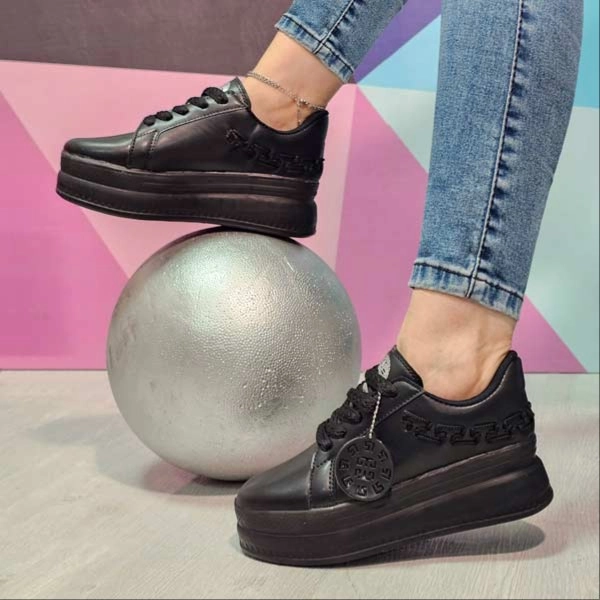 کفش اسپرت لژدار چرمی بارسلون مهروز