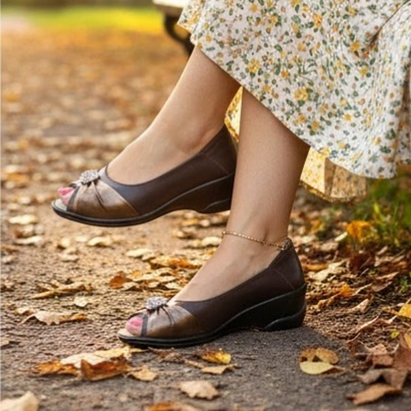 کالج زنانه چرمی نگیندار جلوباز درسا 1491