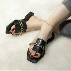 دمپایی زنجیری آیدا