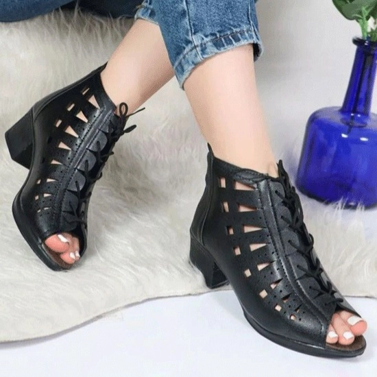 کفش پاشنه دار جلوباز ژوان