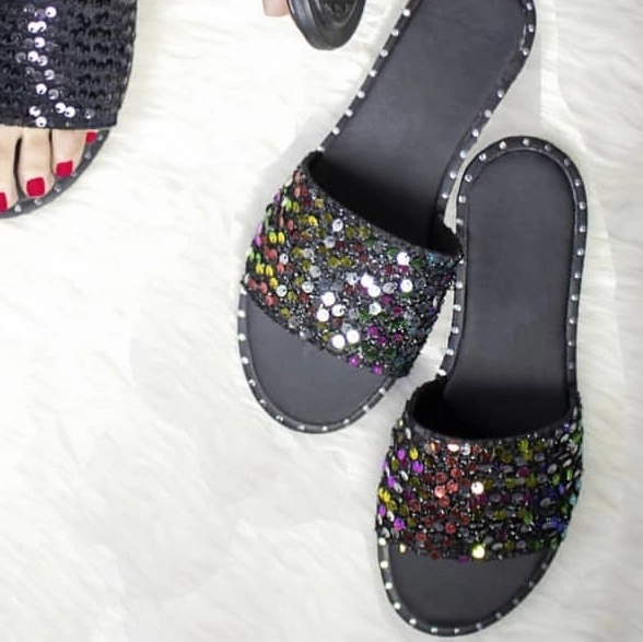 دمپایی پولکی لاوین