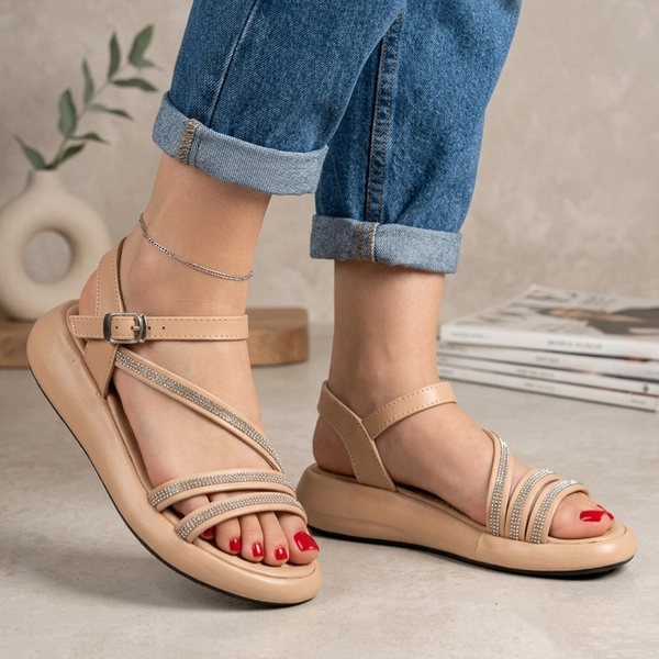 صندل طبی نگیندار نهروا دیپلمات