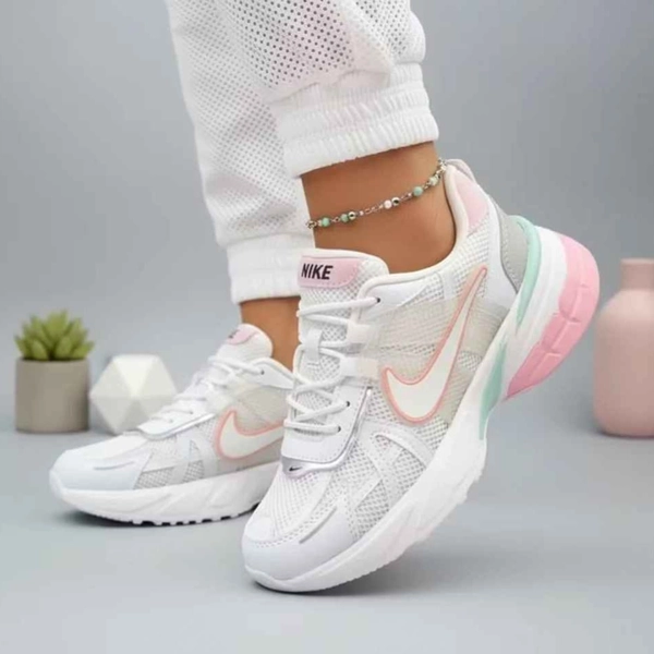 کفش اسپرت لژدار نایک v2k پدیده