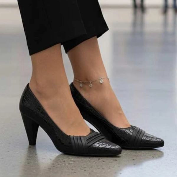 کالج پاشنه دار زنانه نوک تیز چرمی پوستماری ایفل