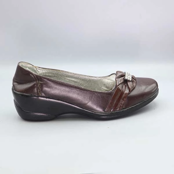 کالج طبی زنانه چرمی عشاقی