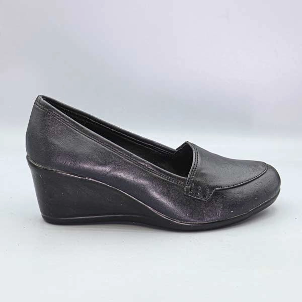 کالج پاشنه دار زنانه چرمی بکایی 1472