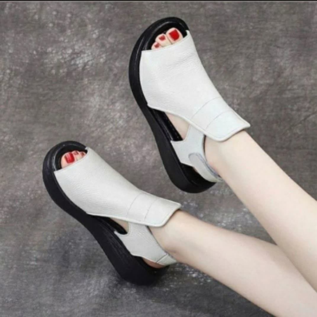 صندل لژدار آیسو